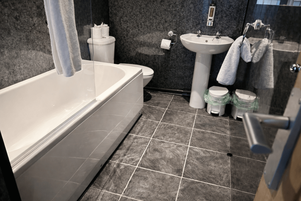 Two-Bedroom Suite At Valley Hotel Anglesey